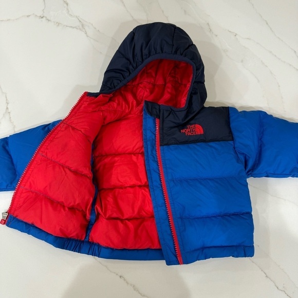 The North Face Nuptse Hooded Down Jacket Red Blue infant 3-6 months - Picture 10 of 14